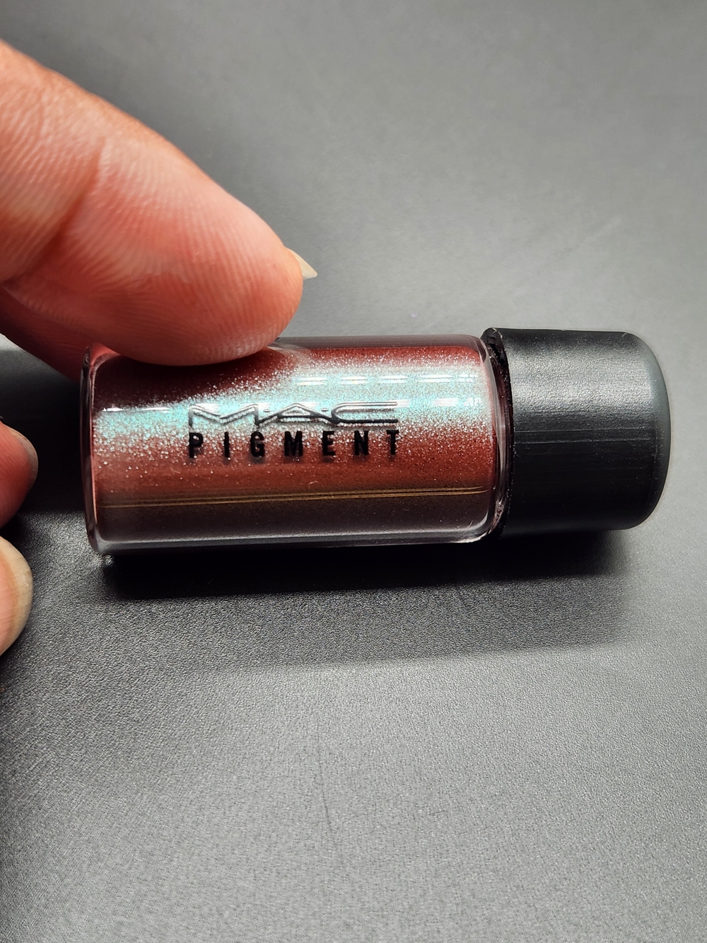 MAC Pigment Loose Eyeshadow - "Blue Brown"